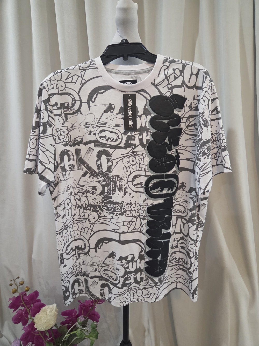 Ekco Unitd Unisex Black & White Graphic Short Sleeve Crew Tee